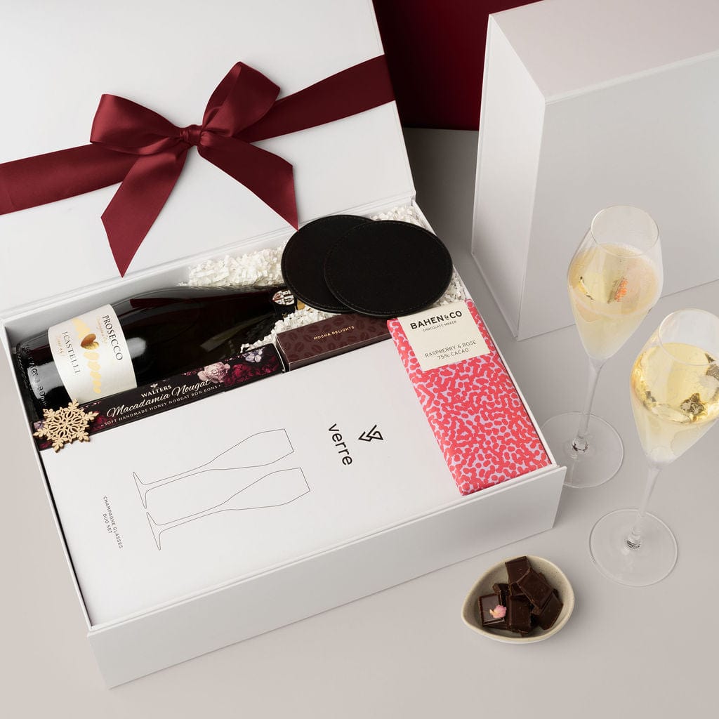 Holiday gifts for staff - Festive Sparkles, an elegant and festive gift box for employees