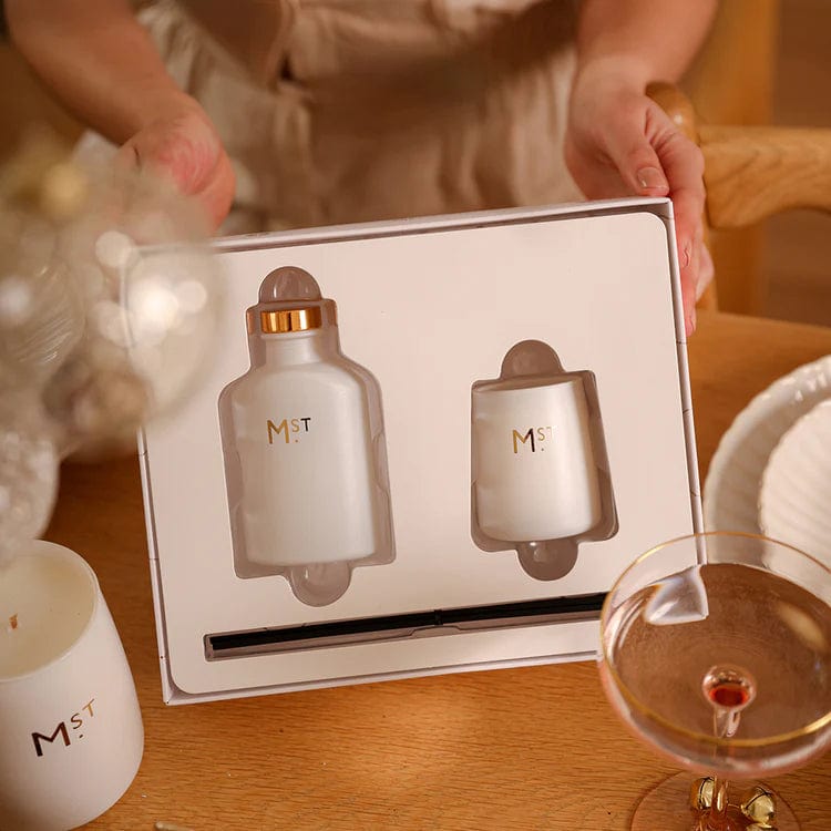 Moss Street Fragrances Mini Candle & Diffuser Christmas Set